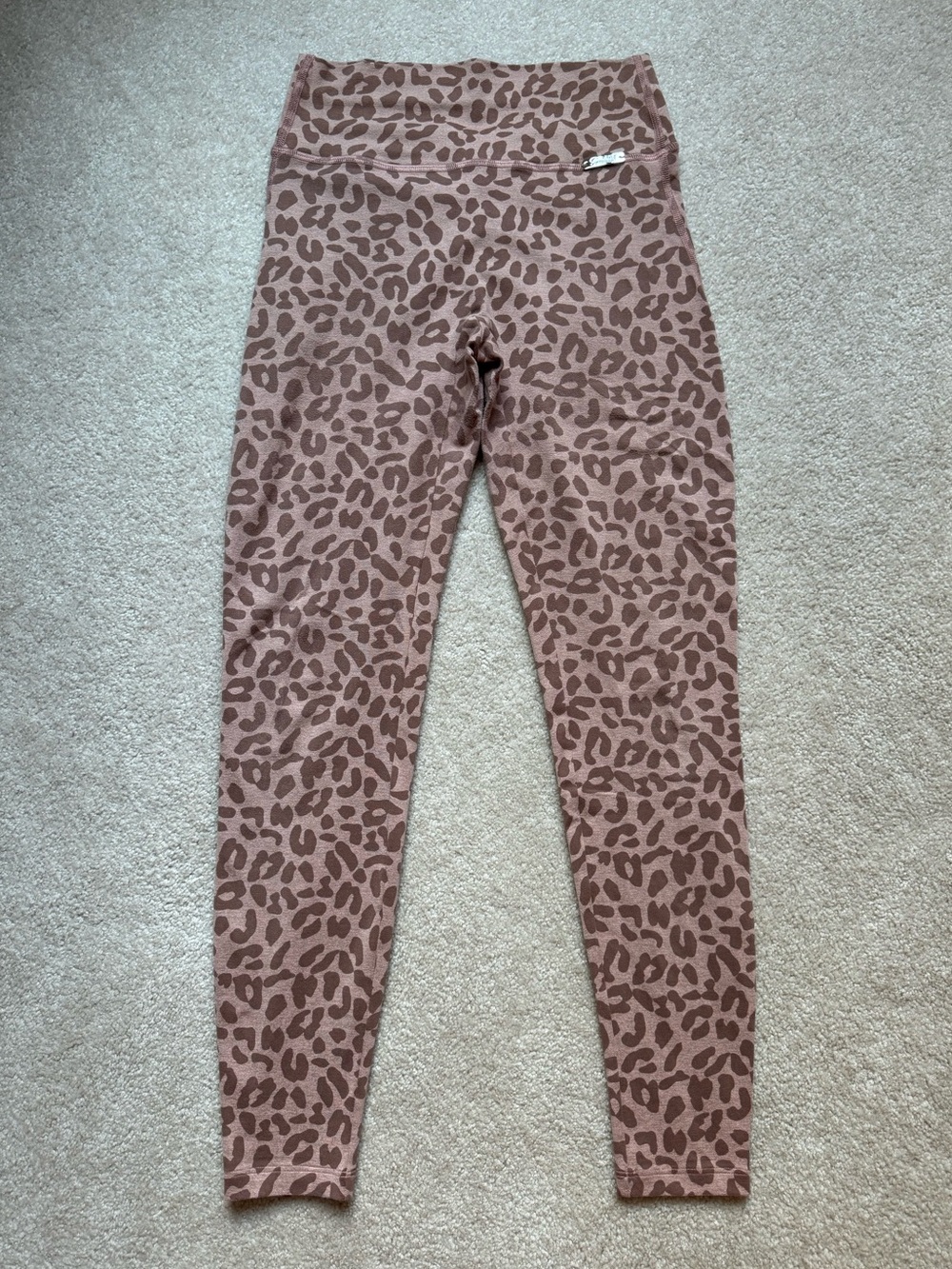 Bombshell Sportswear Cheetah Leggings Tan - Picture 2 of 6